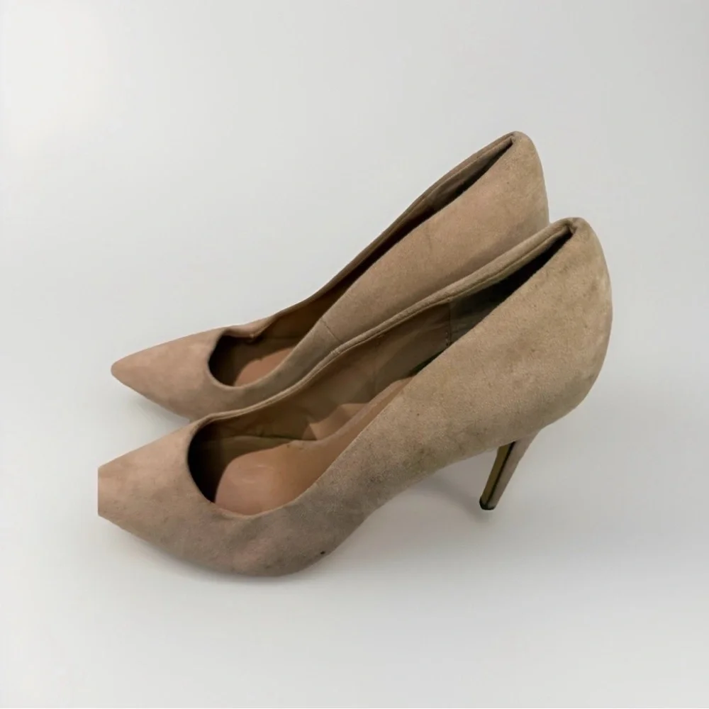 Elegant Tan Women's Pumps